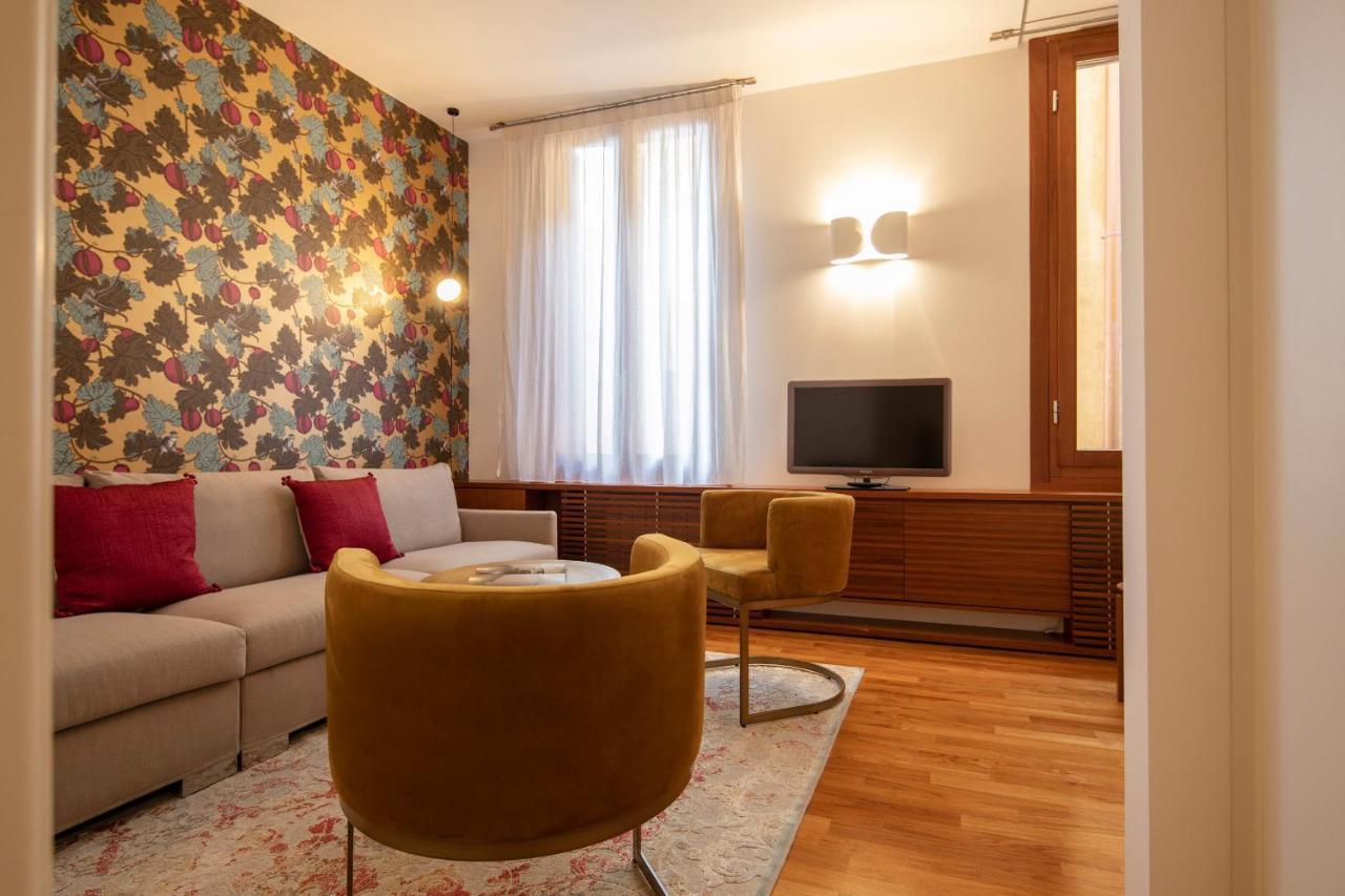Ca' Della Scimmia - Rialto Bridge, Apartamento *