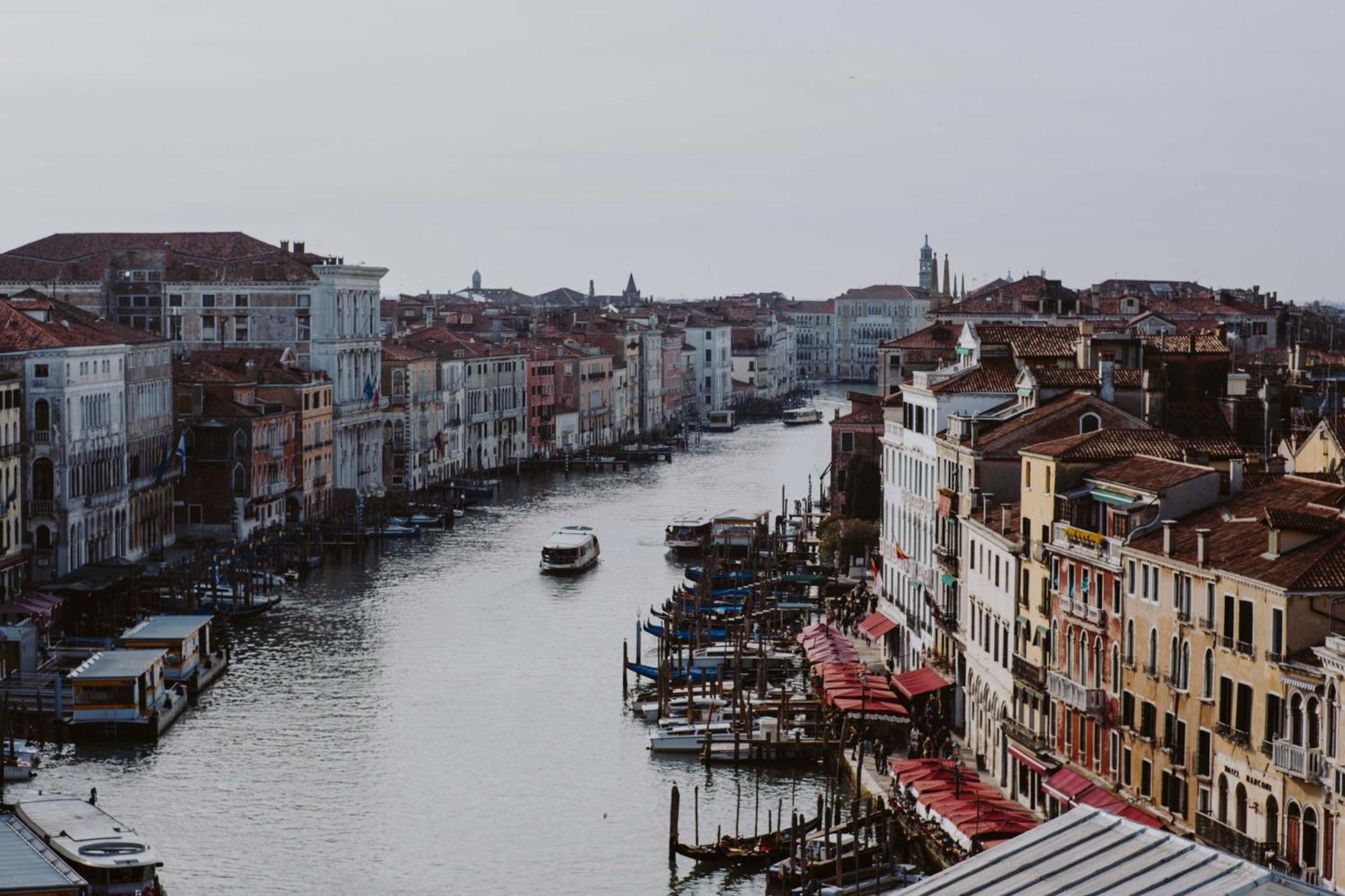 Ca' Della Scimmia - Rialto Bridge, Apartamento *